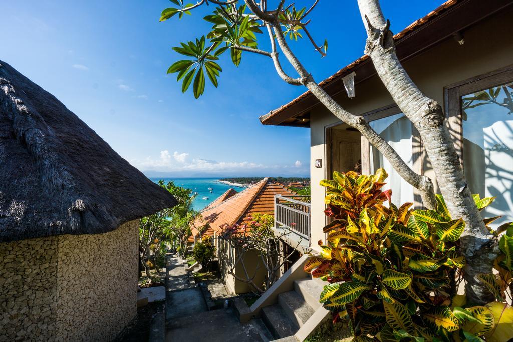 Ware Ware Surf Bungalow Lembongan Bagian luar foto