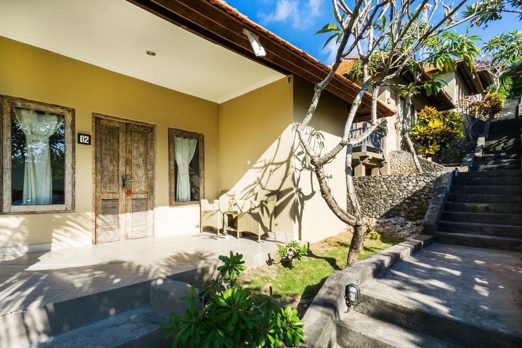 Ware Ware Surf Bungalow Lembongan Bagian luar foto