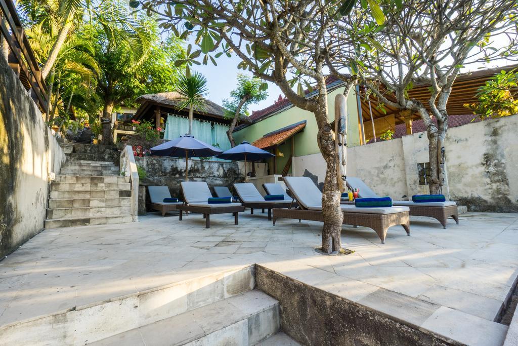 Ware Ware Surf Bungalow Lembongan Bagian luar foto