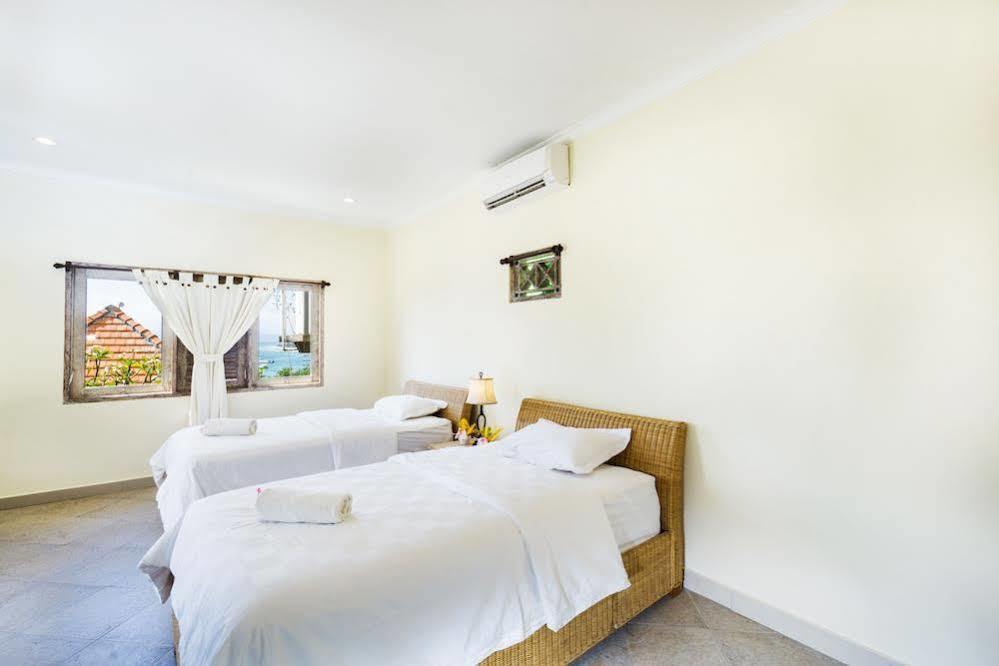 Ware Ware Surf Bungalow Lembongan Bagian luar foto